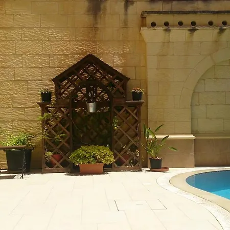 Holiday home 3 Bedroom Farmhouse With Private Pool In Zebbug Gozo