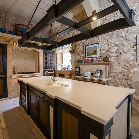 Holiday home 3 Bedroom Farmhouse With Private Pool In Zebbug Gozo Zebbug (Gozo)